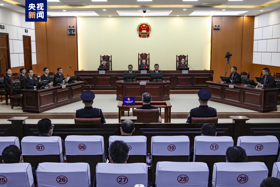 CeppWhp6hAU43pOk.jpg